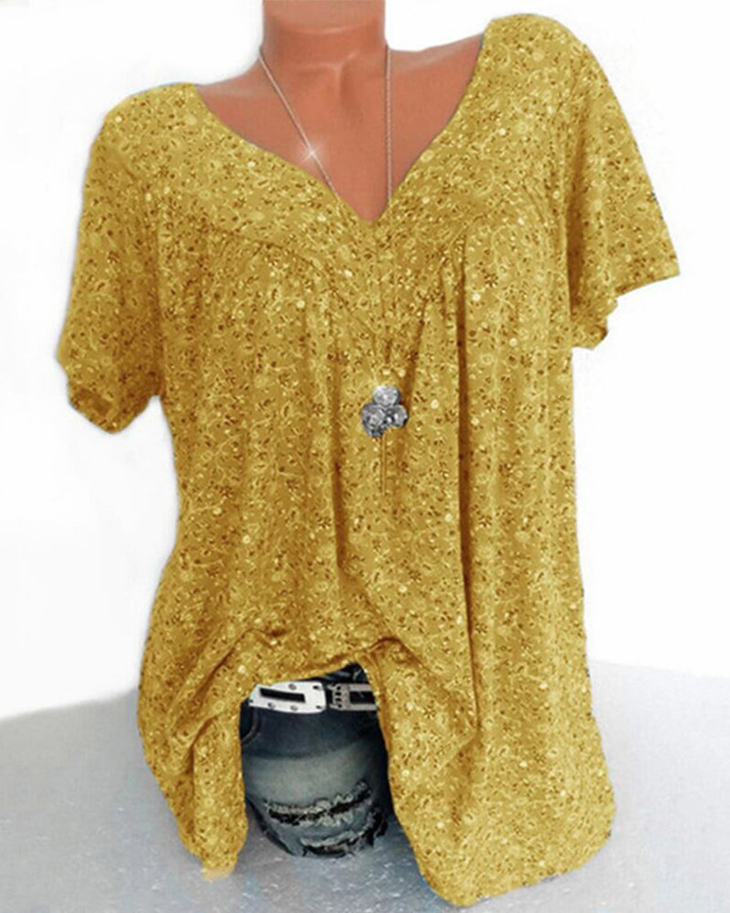 T-shirt ampio a maniche corte e scollo a V