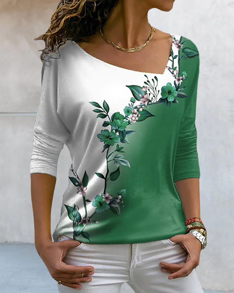Top a maniche lunghe con scollo a V a stampa floreale