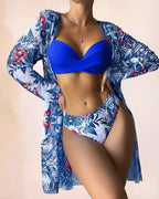 Bikini a tre pezzi con spacco