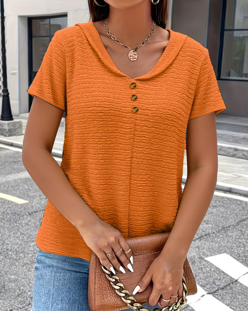 T-shirt con colletto Peter Pan a tre bottoni