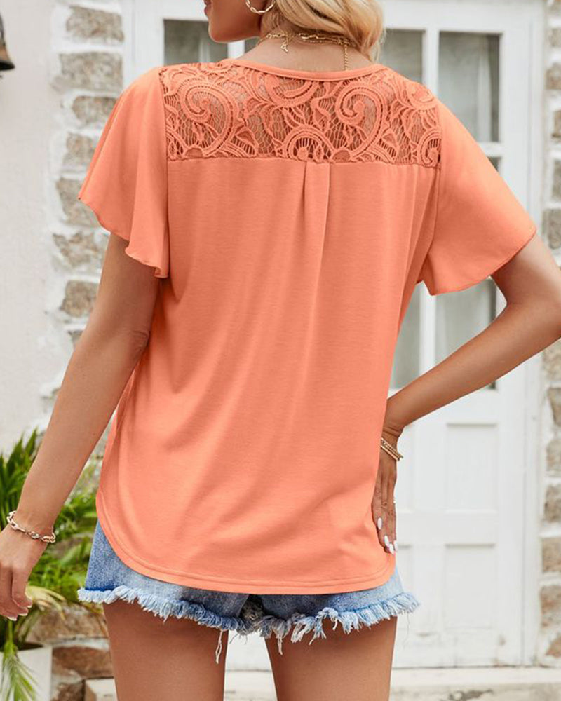 Top a maniche corte in tinta unita con cuciture in pizzo e mesh