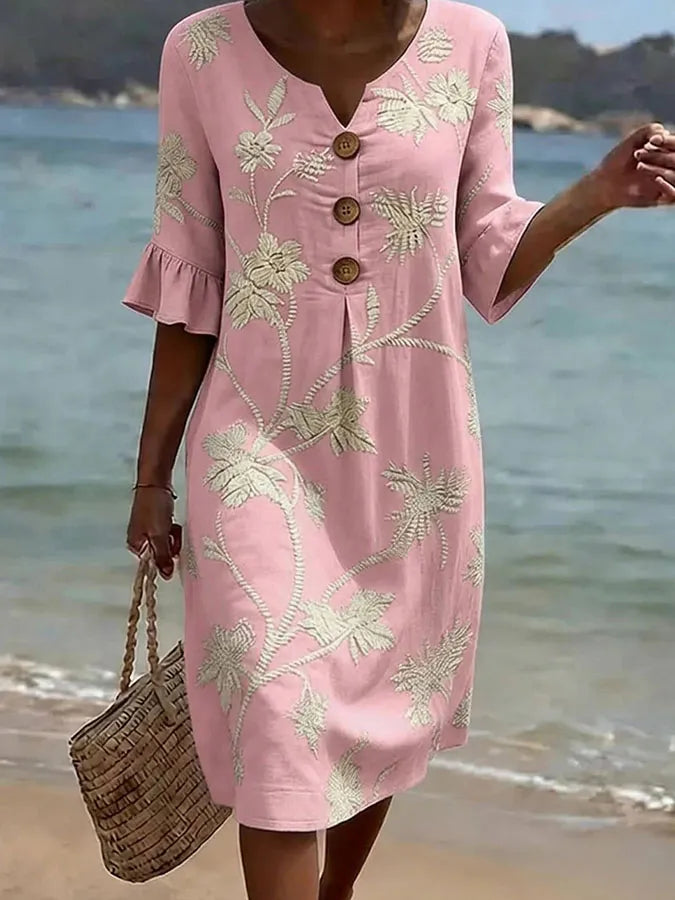 Vestito casual da donna con stampa floreale.
