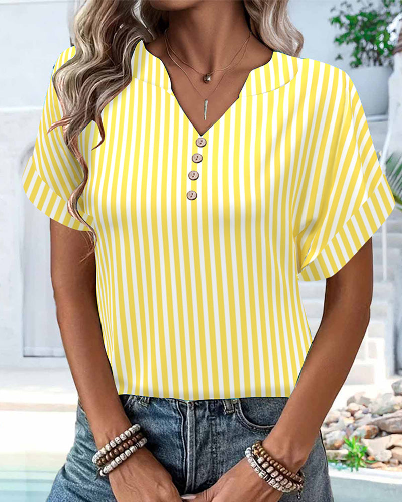 T-shirt a V a righe a blocchi di colore