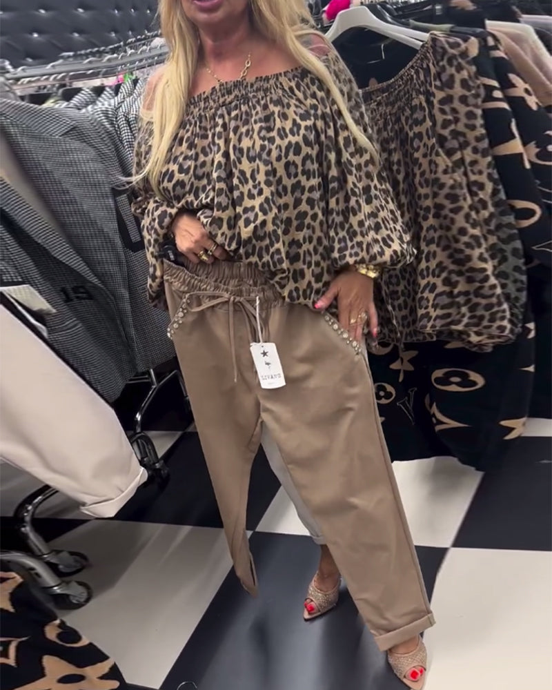 Camicetta alla moda con stampa leopardata monospalla