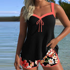 Tankini con scollo a V stampato con pantaloncino sportivo