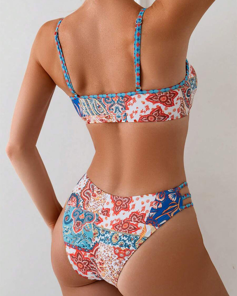 Bikini stampato allacciato sexy a triangolo