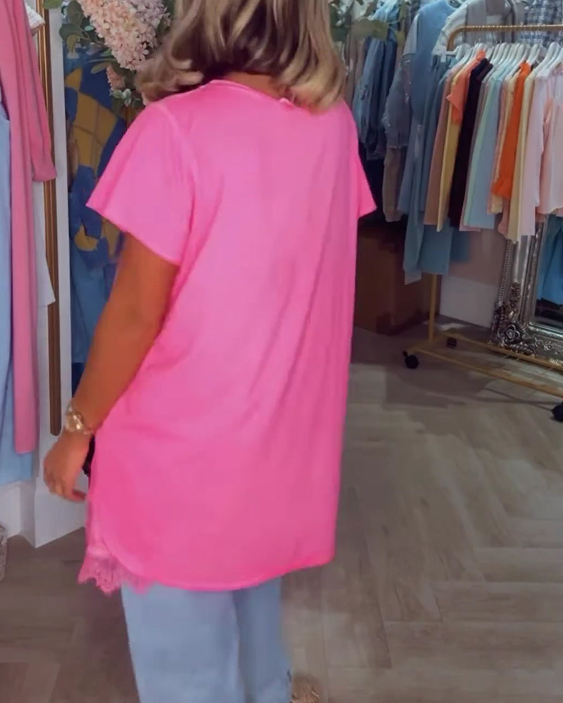 T-shirt con pizzo assemblato a maniche corte