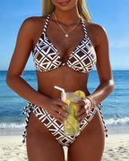 Bikini con scollo all'americana geometrico