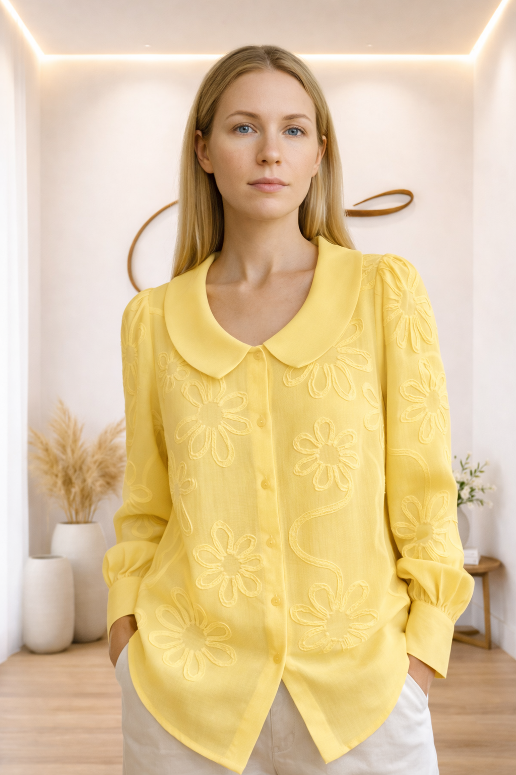 Camicia Ricamata Floreale con Colletto Peter Pan