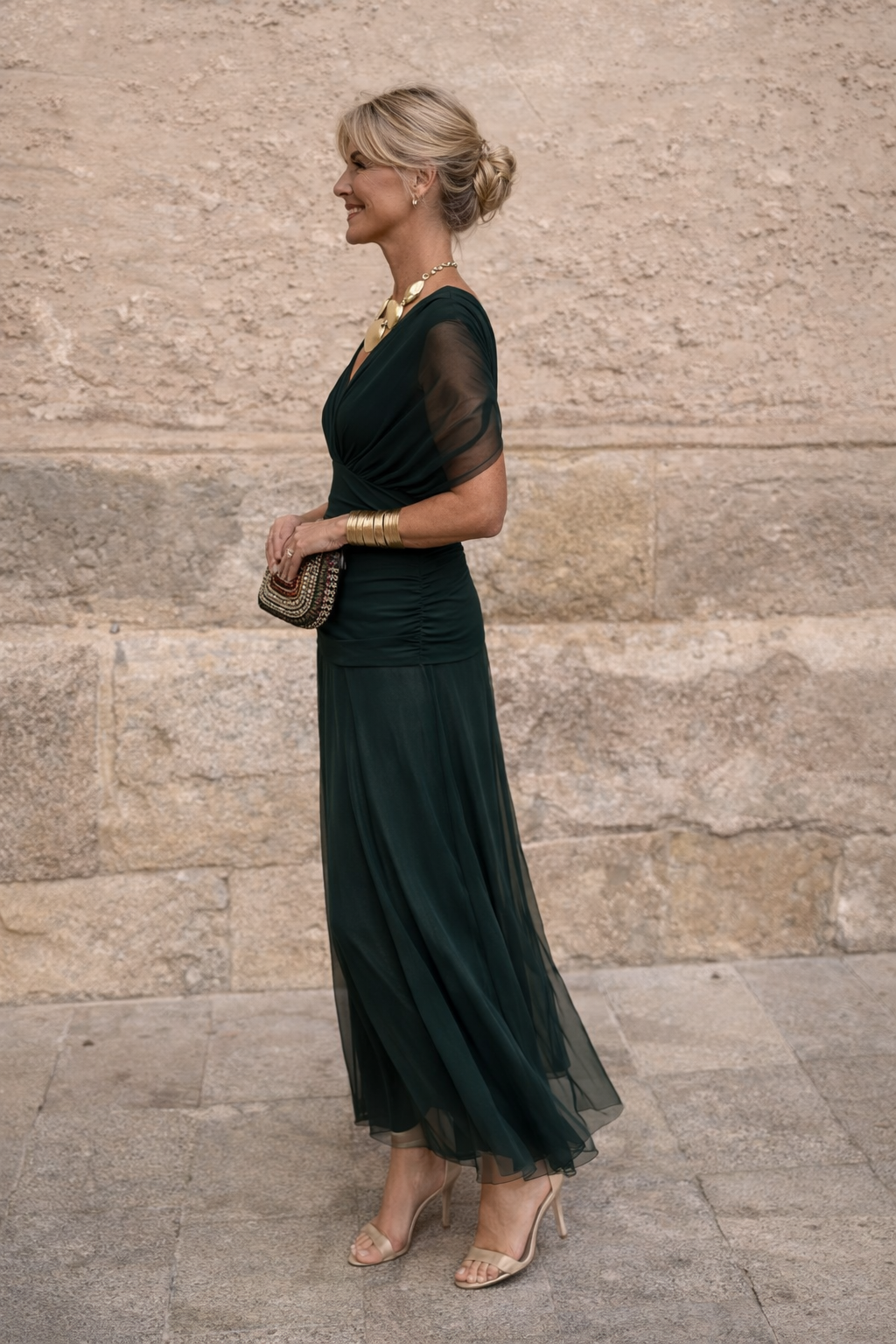 Maxi abito elegante da festa con scollo a cuore