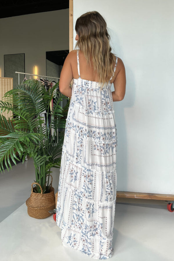Europe Shores Vestito lungo Hi-Lo Crema