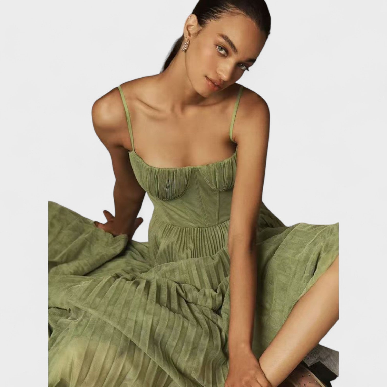 Elodie - Il vestito con eleganza