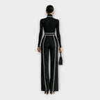Elegante tuta con un'estetica minimale