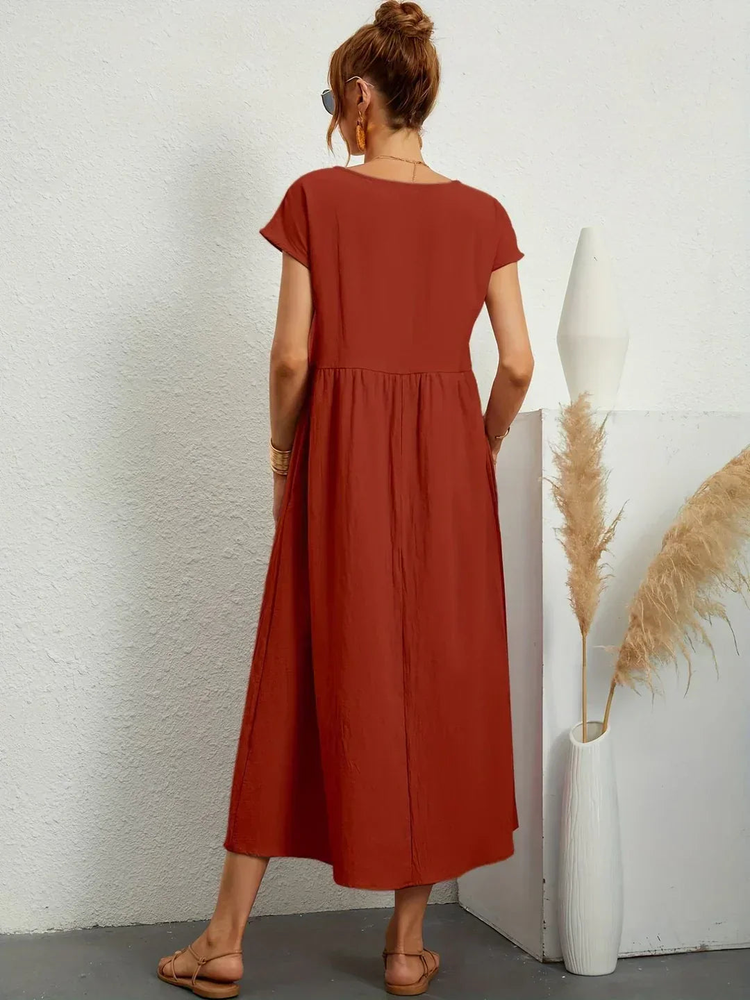 Gabriela | Abito midi fluido dall'eleganza intramontabile