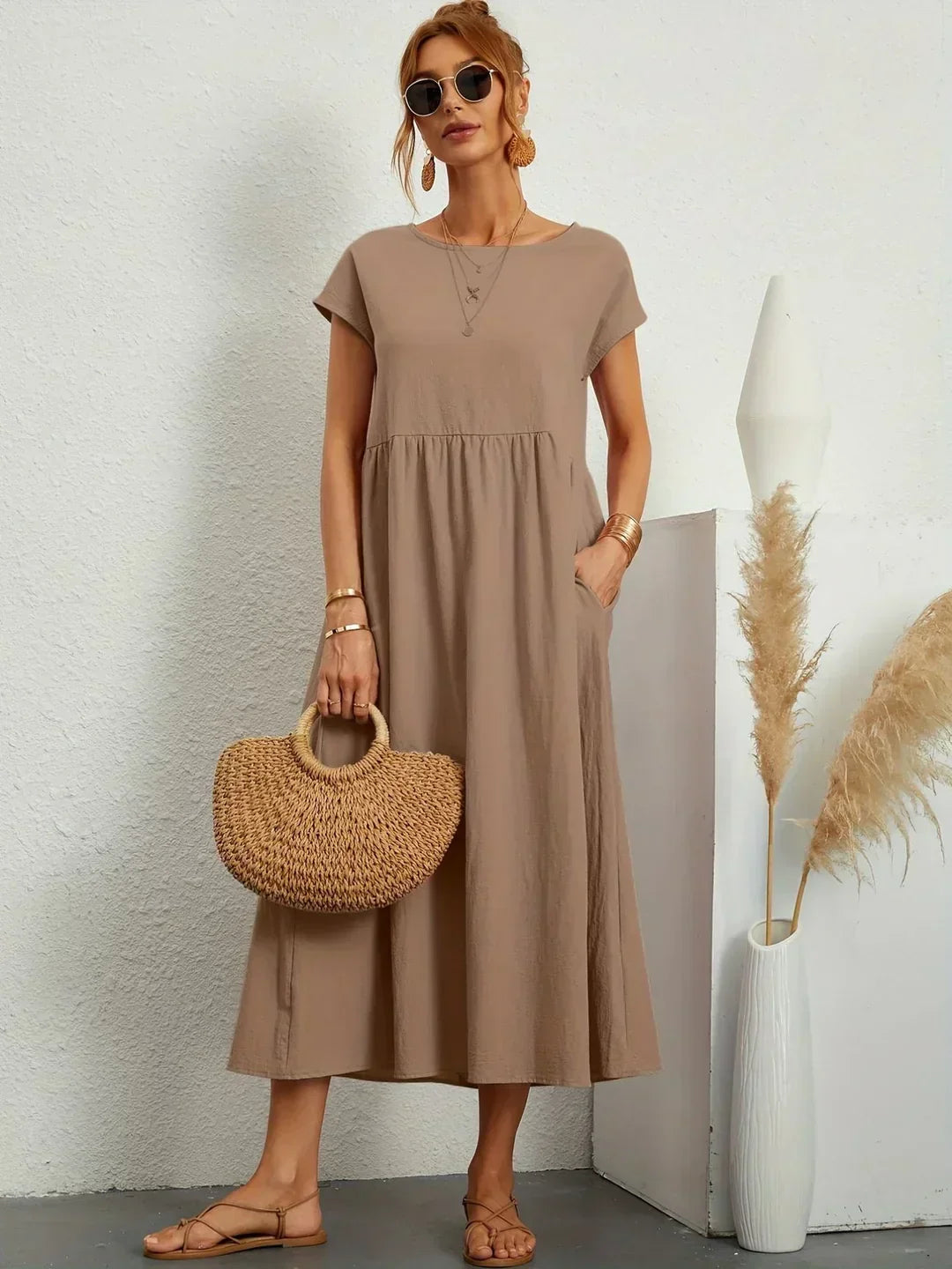 Gabriela | Abito midi fluido dall'eleganza intramontabile