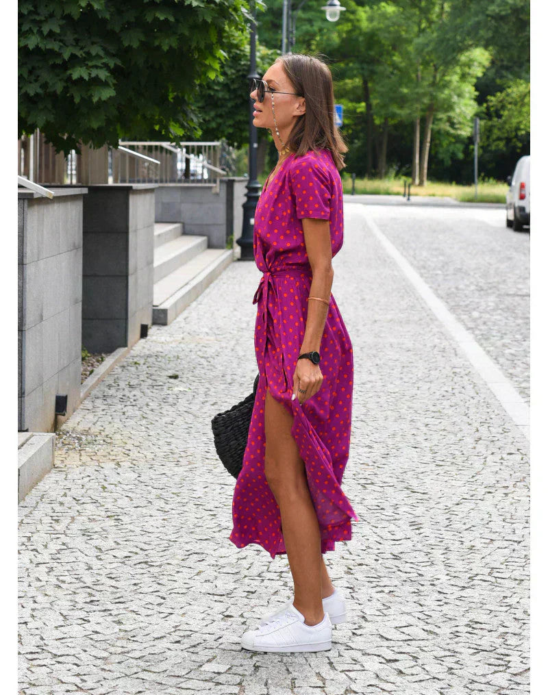 YARA | Elegante vestito con scollo a V incrociato e vestibilità che valorizza la figura