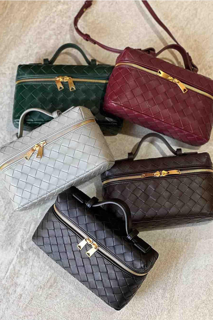 Bolso Mini Woven Milla con Acentos Dorados