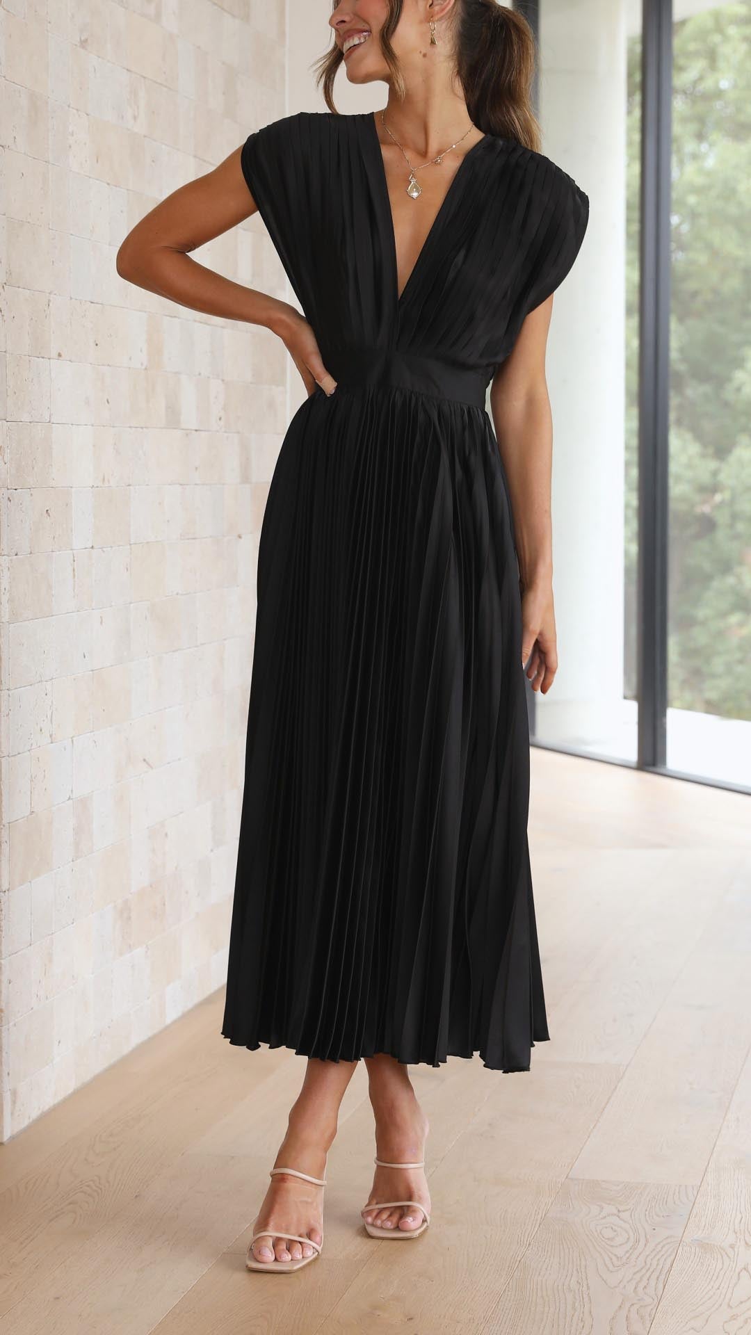 La Scintilla | Abito Elegante Plissé