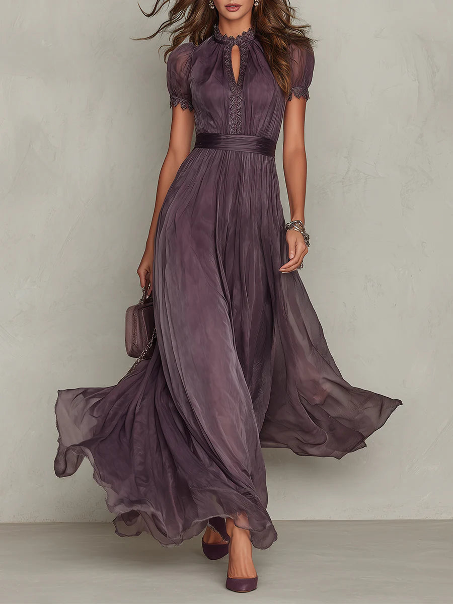 Flavia - Abito lungo viola con scollo a chiave, bordo in pizzo di chiffon