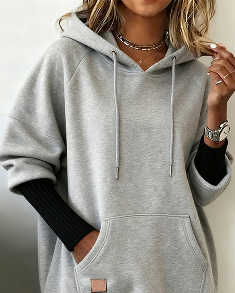 Felpa con cappuccio ampia e casual