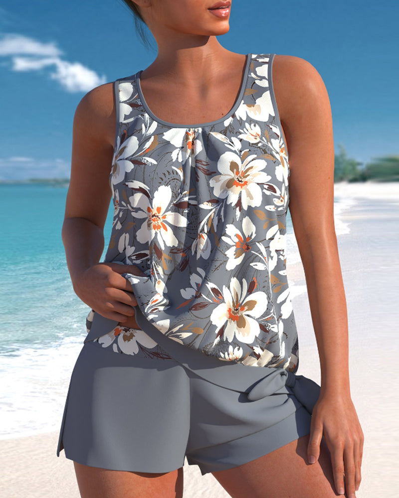 Il tankini è disponibile in stili e stampe casual