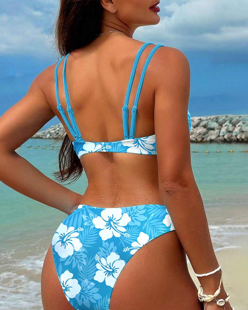 Costume da bagno bikini con triangolo stampato e spalline doppie