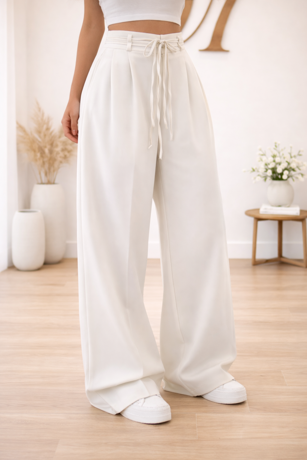 Pantaloni Ampi Sophie con Laccetti