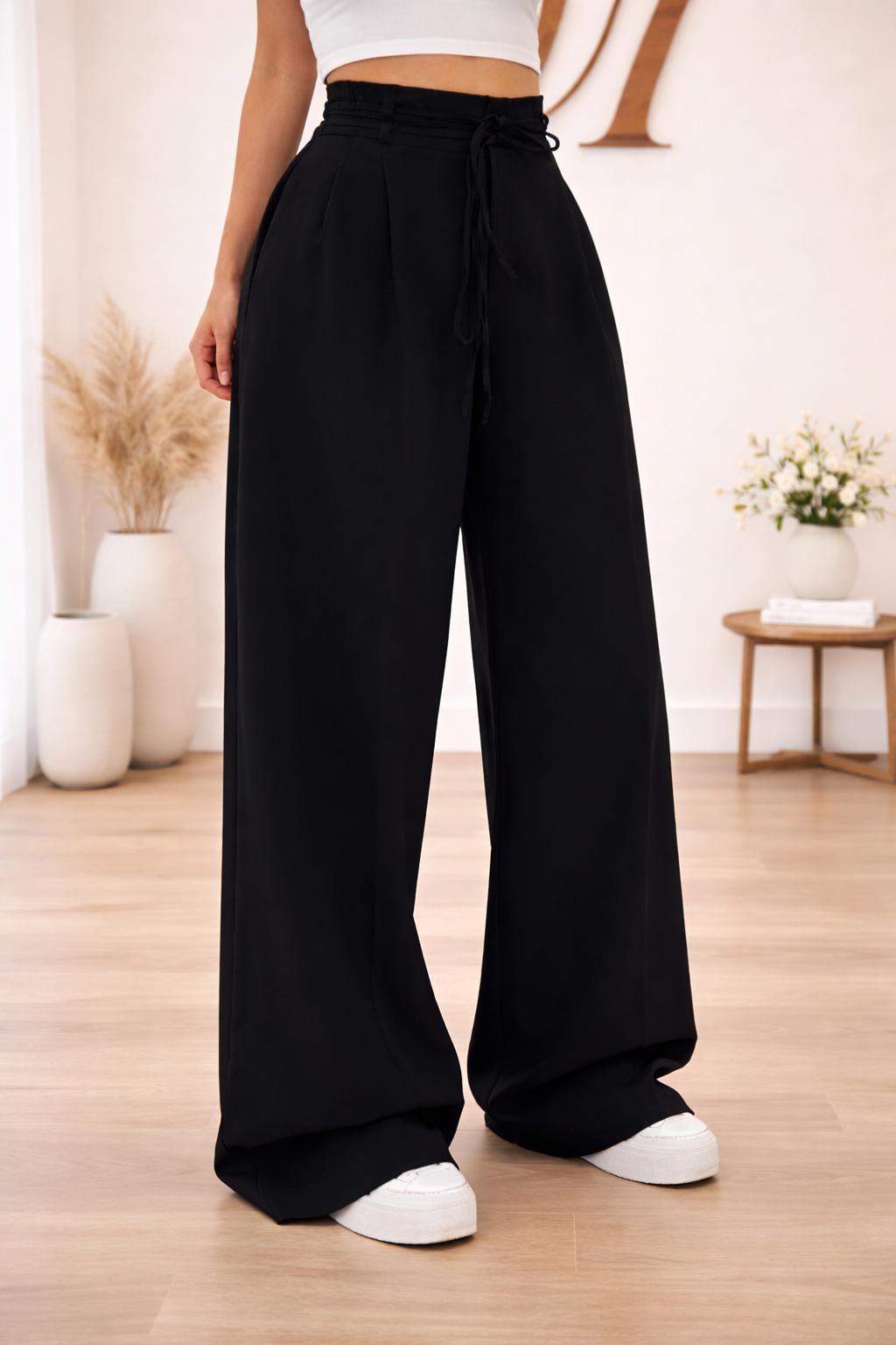 Pantaloni Ampi Sophie con Laccetti