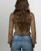 Camicetta A Balze Con Scollo A V E Stampa Leopardata