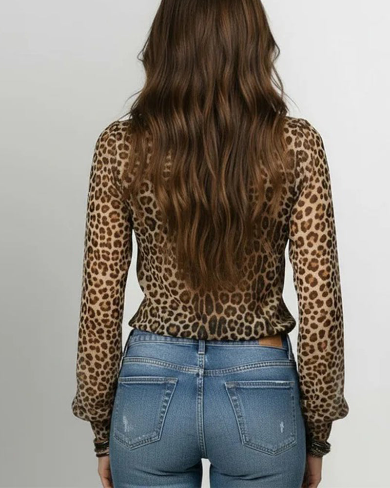 Camicetta A Balze Con Scollo A V E Stampa Leopardata