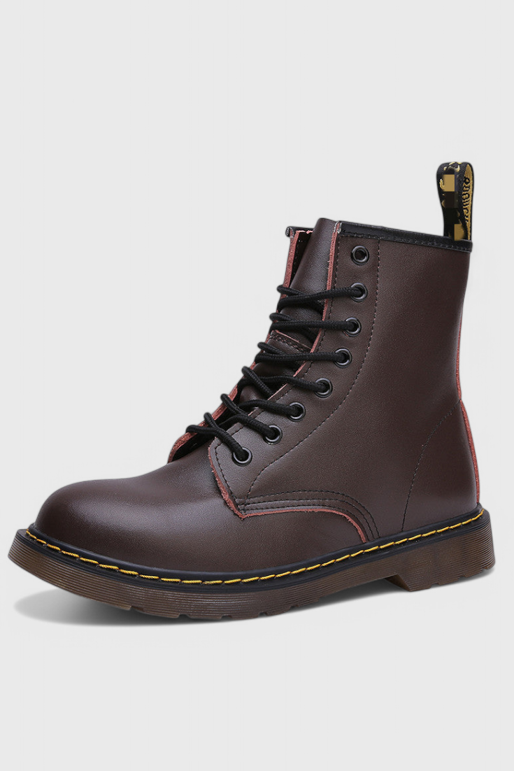 Stivali alti classici Addison allacciati