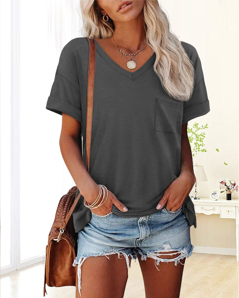 T-shirt a maniche corte e scollo a V con tasca in tinta unita