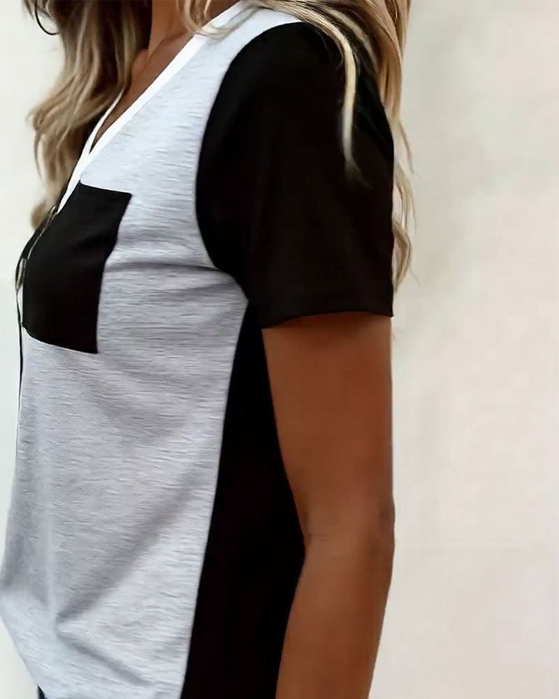 T-shirt con scollo a V e taschino a contrasto