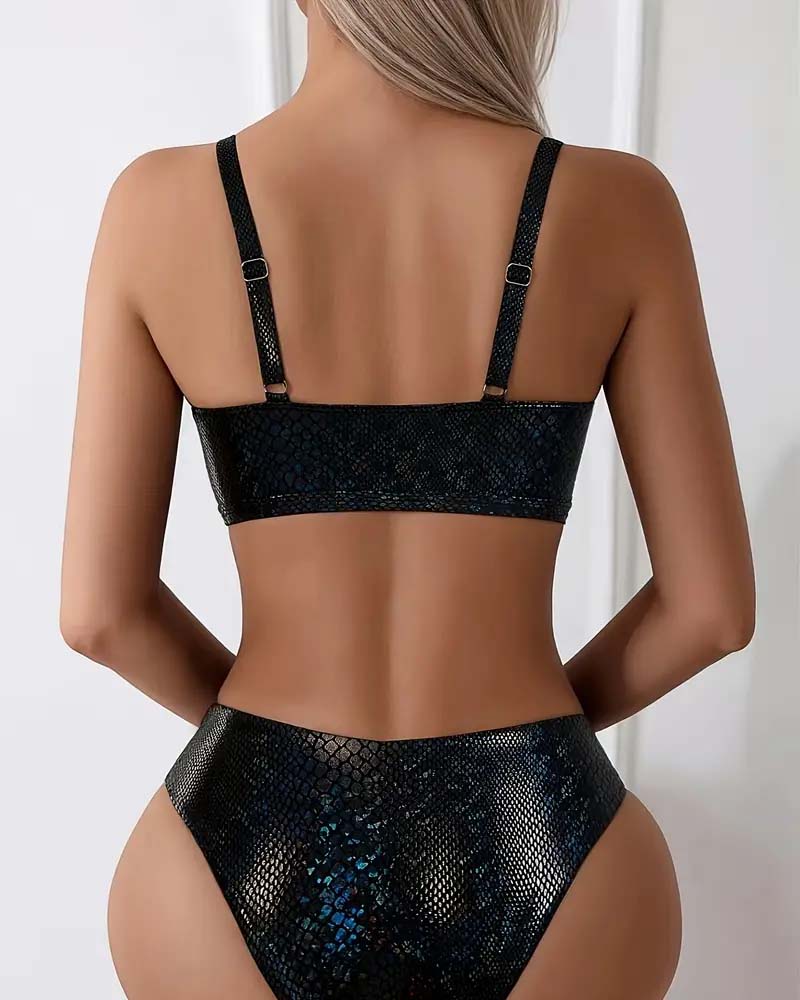 Bikini stampa serpente con laccetti, vita alta, triangolo