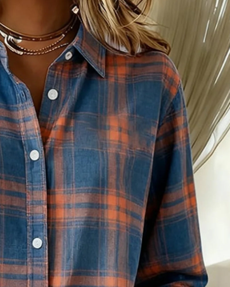Camicia con motivo a quadri e colletto a revers