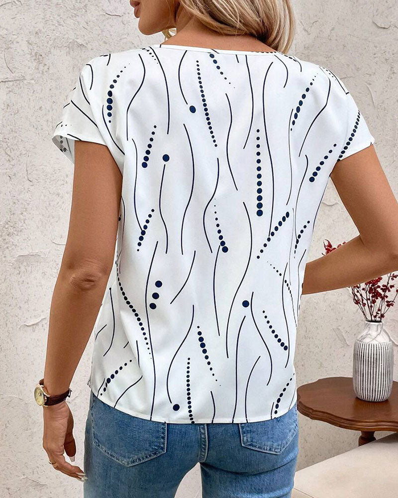 T-shirt scollo a V a maniche corte stampato