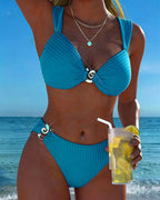 Bikini Con Stampa Verticale E Fibbia Metallica Spaccata
