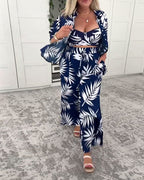Costume da bagno a tre pezzi con stampa hawaiana