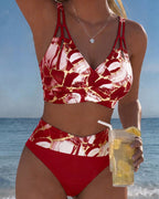 Bikini con bretelle e intagli design