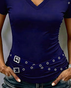 T-shirt slim con scollo a incrocio e intagli