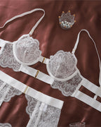 Completo Intimo Sexy Ricamato a Cinque Pezzi