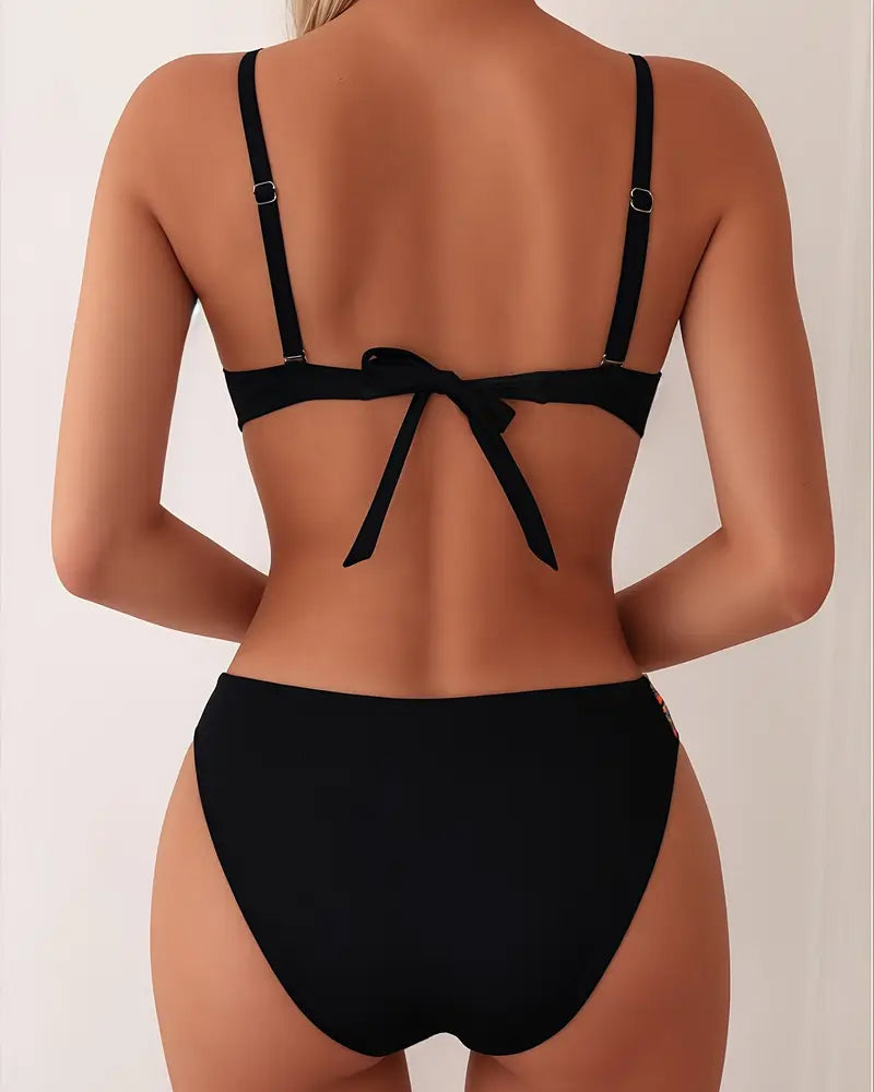 Bikini sexy con schiena scoperta