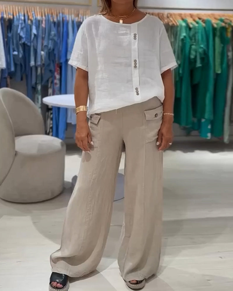 T-shirt casual ampio con bottoni