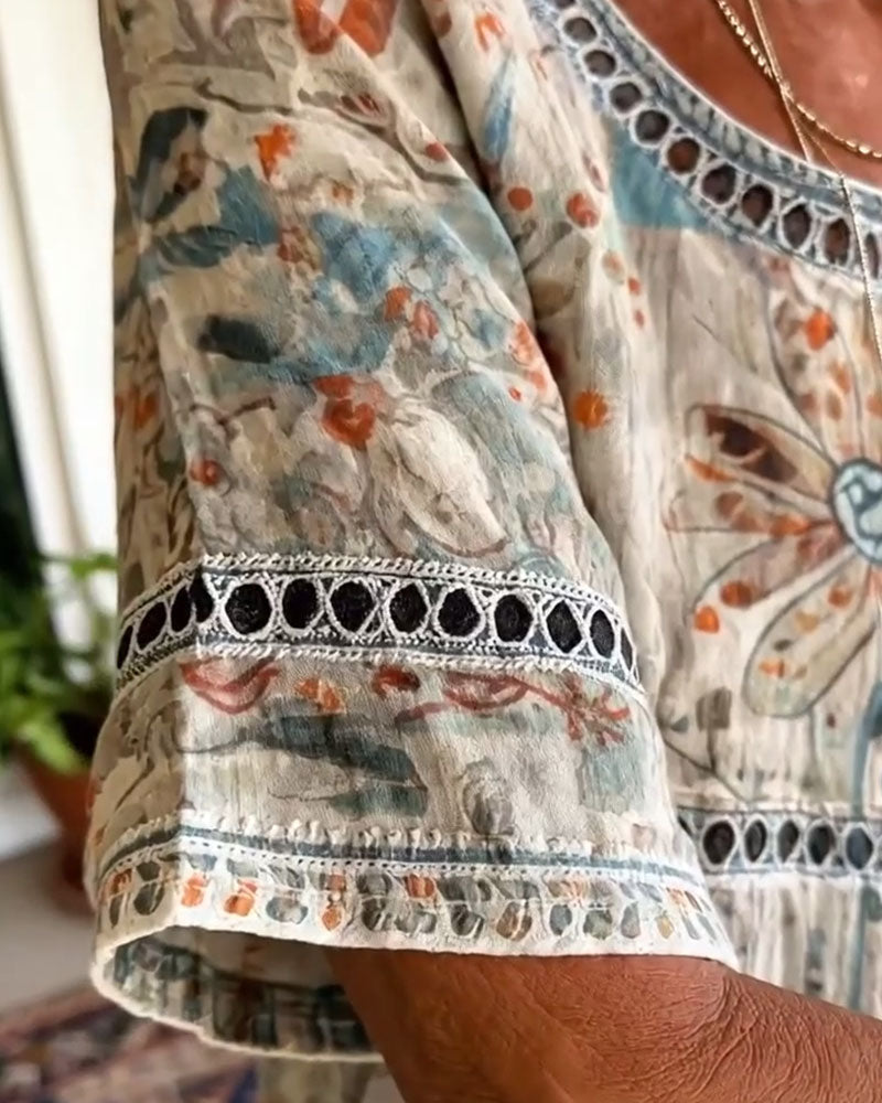 Top corto con stampa e scollo rotondo