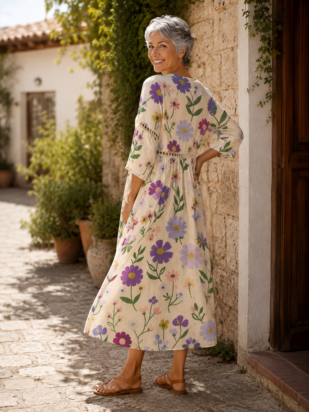 Loredana | Vestito da Spiaggia Floreale Vibrante da Giardino