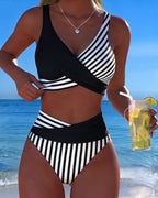 Bikini Incrociato a Righe Stampato