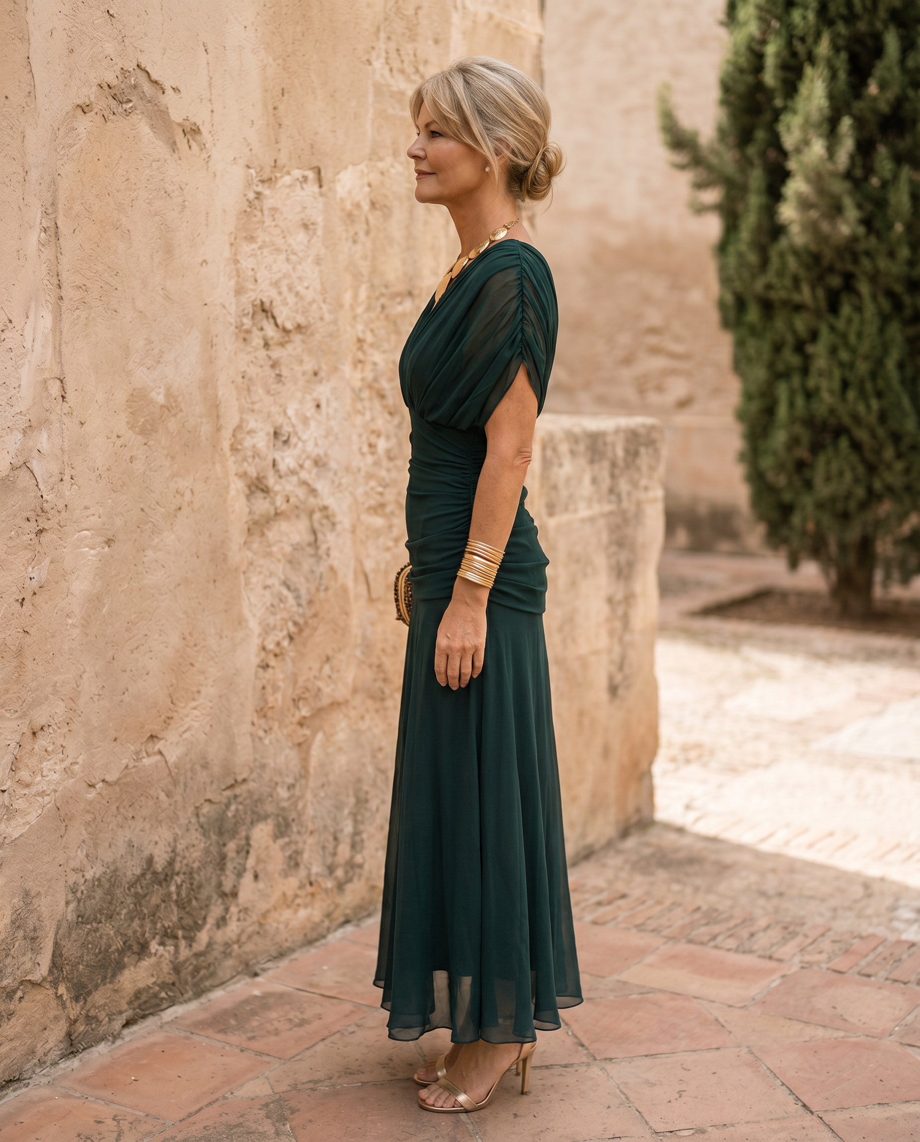 Maxi abito elegante da festa con scollo a cuore