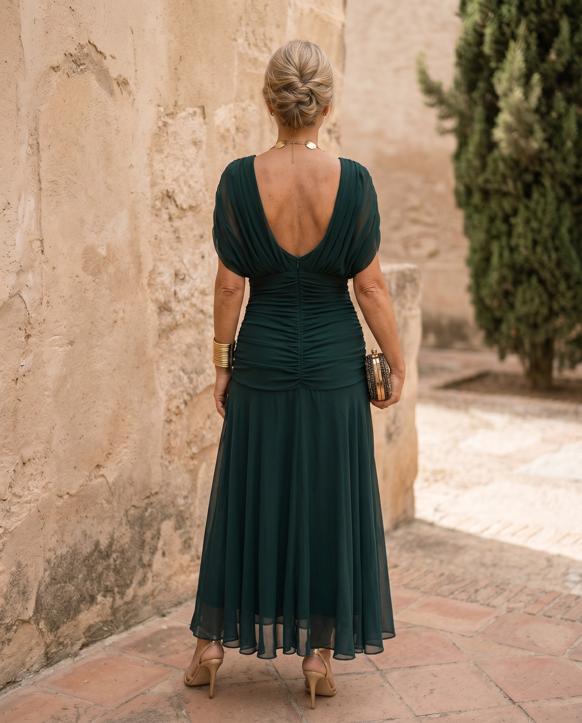 Maxi abito elegante da festa con scollo a cuore