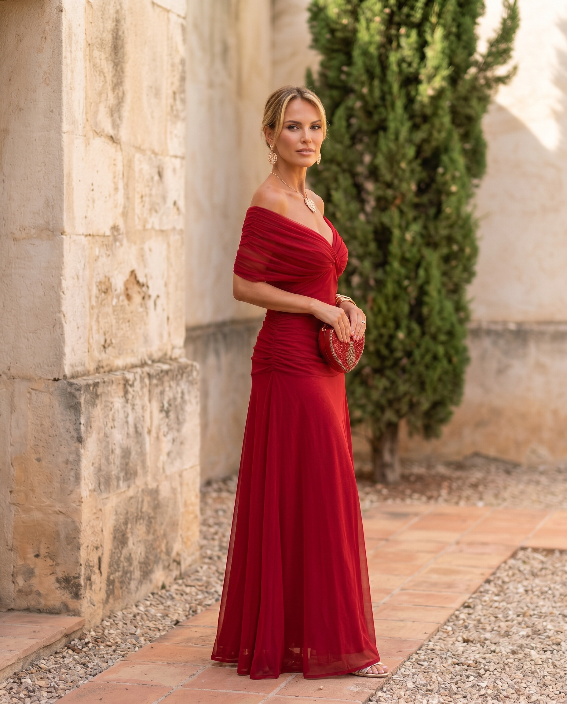 Maxi abito elegante da festa con scollo a cuore