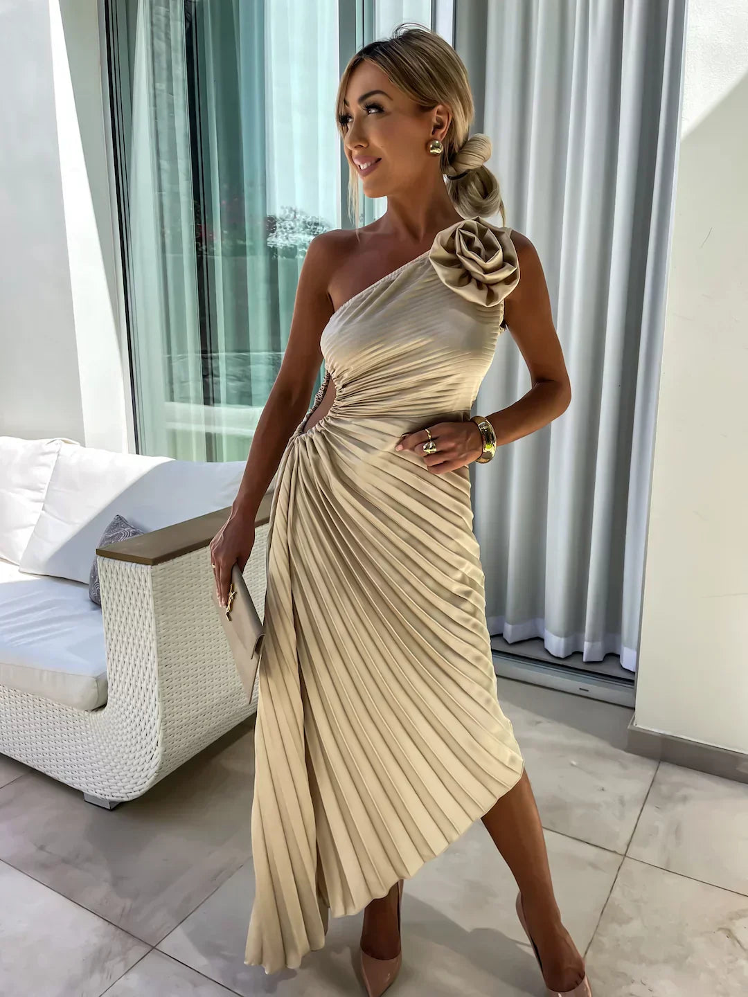 Eya™ | Elegante Abito Lungo Monospalla Floreale